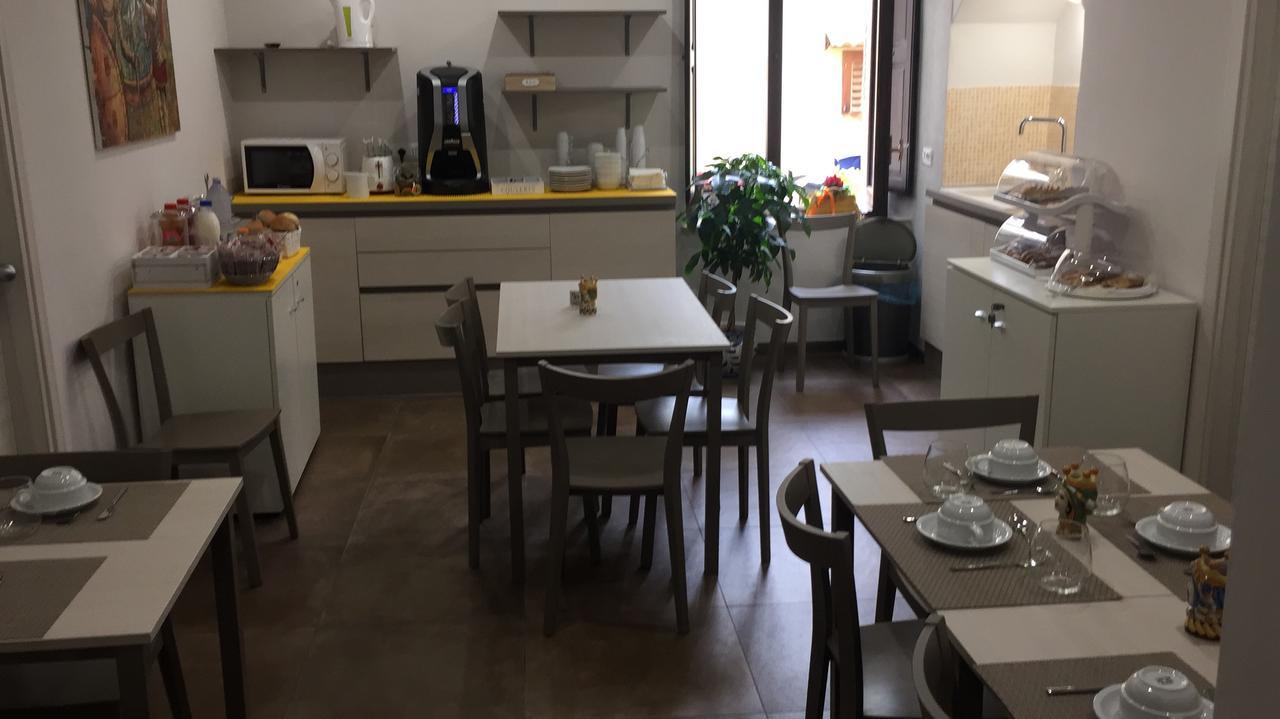 Bed and Breakfast Bb Opera Dei Pupi Syrakuzy Zewnętrze zdjęcie